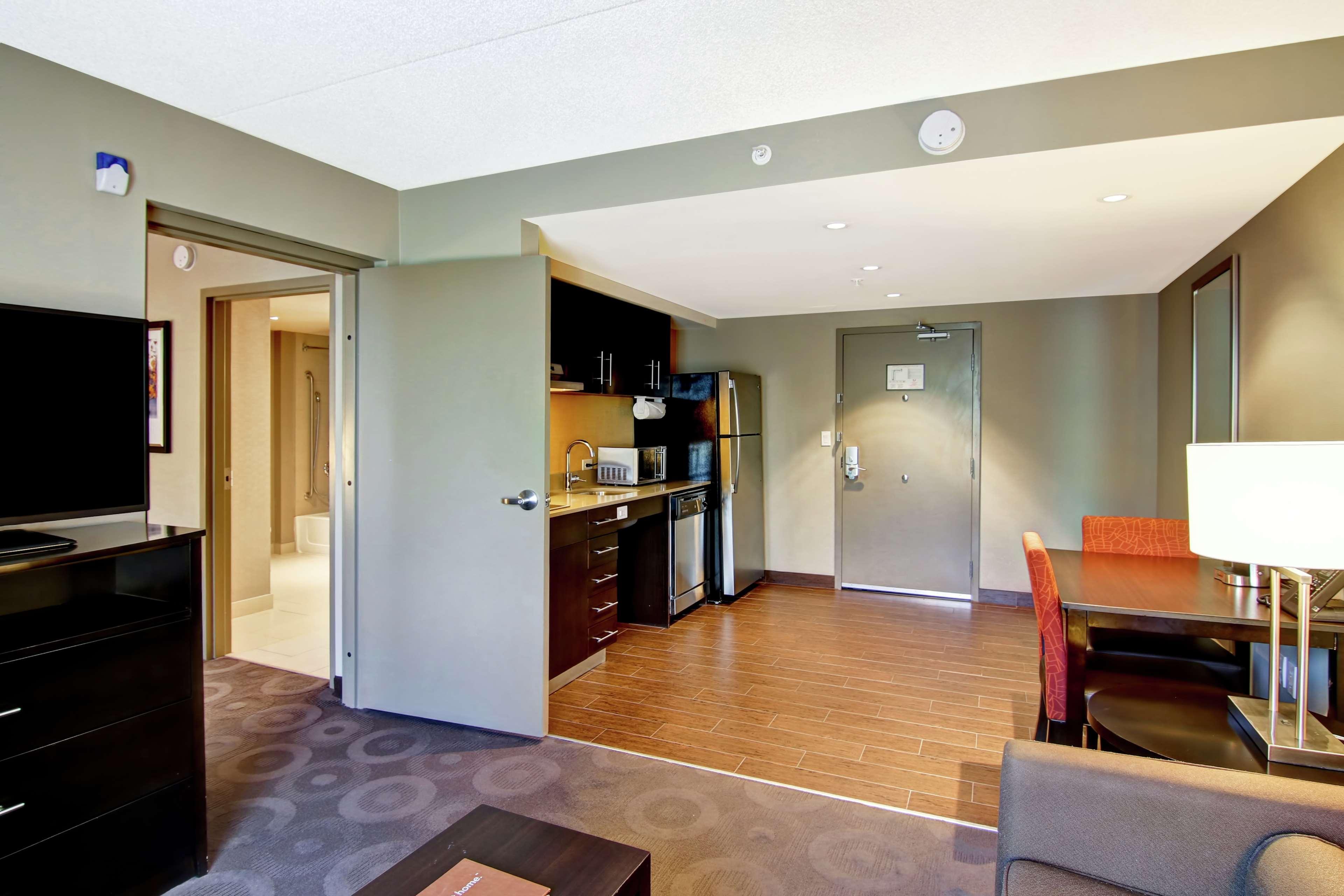 Homewood Suites By Hilton Toronto-Ейджакс Екстериор снимка