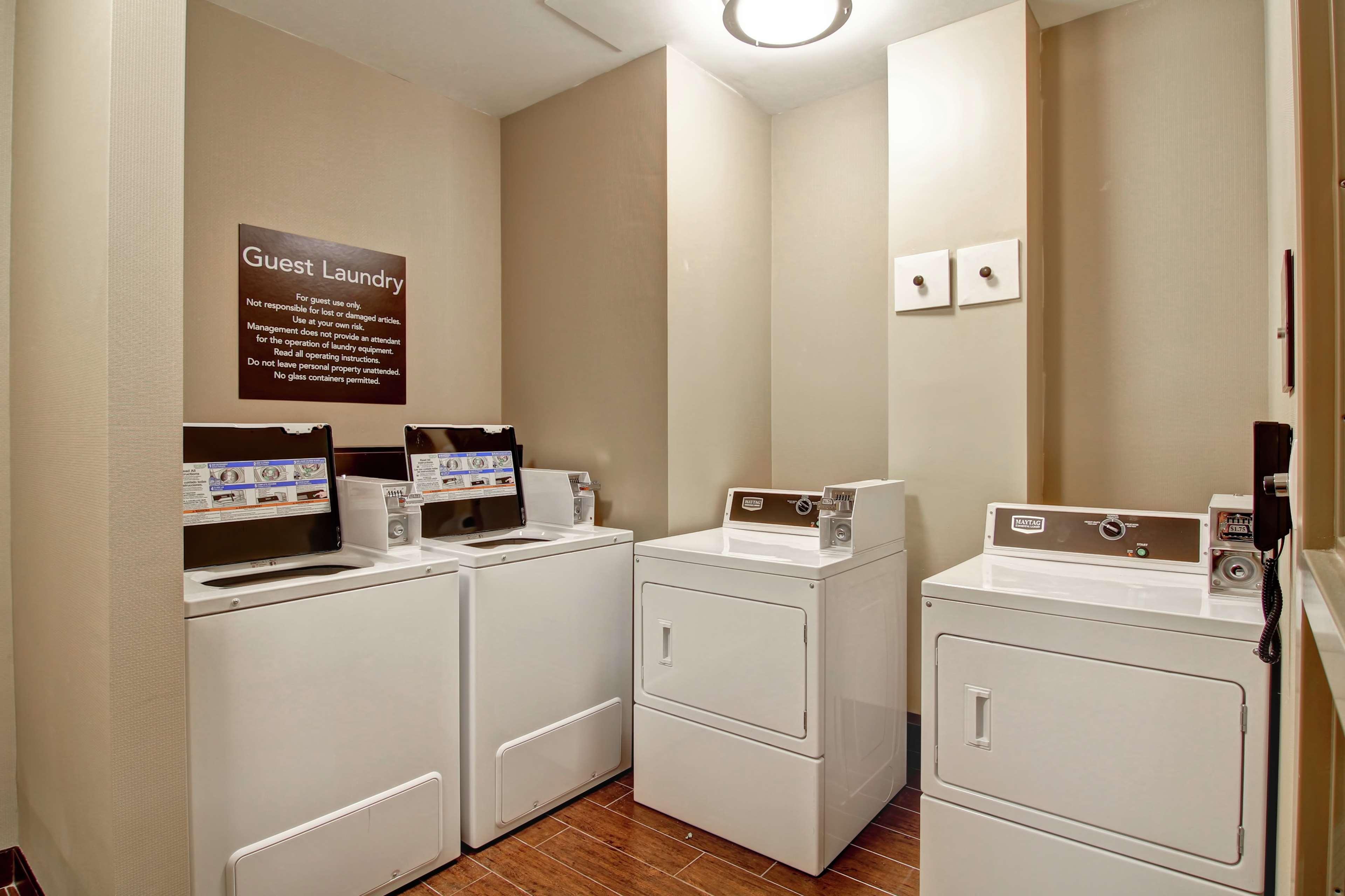 Homewood Suites By Hilton Toronto-Ейджакс Екстериор снимка